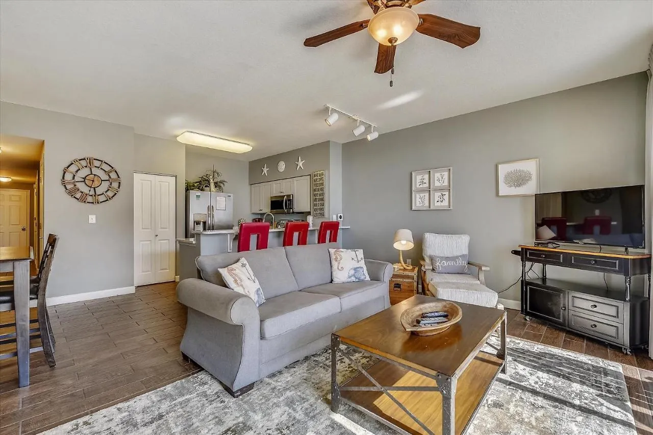 Shores Of Panama 1807 -Fantastic 2Bdbunks, Sleeps 8! Reserved Parking! Free Fun Condo Panama City Beach Apartment