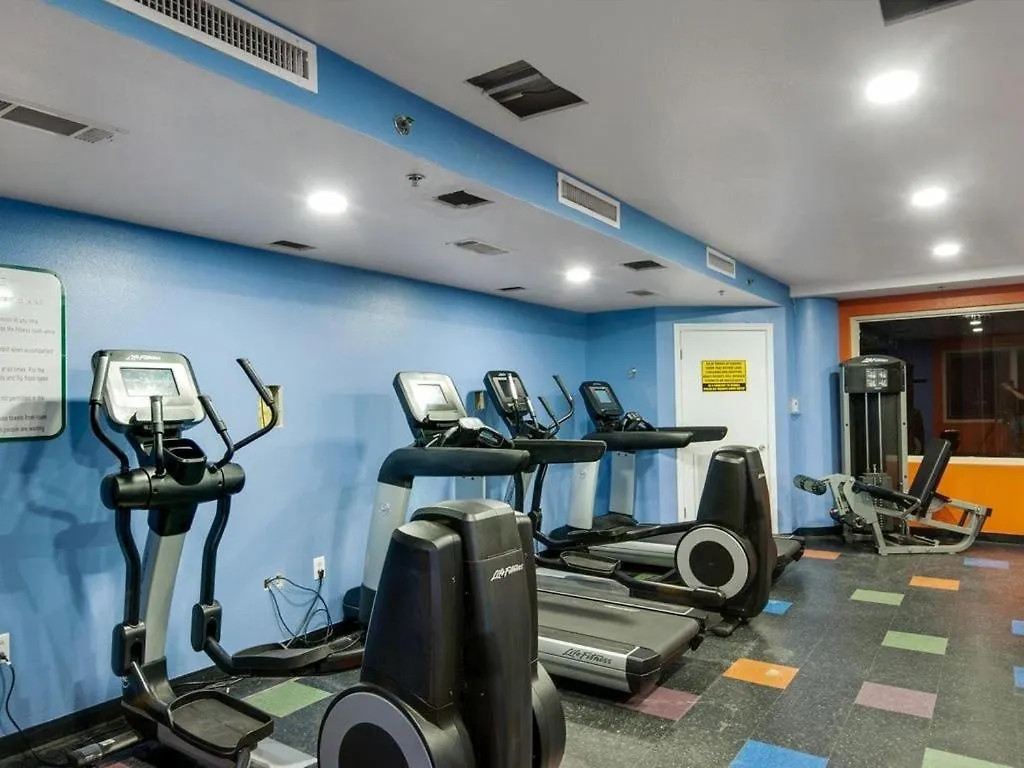 Shores Of Panama 1807 -Fantastic 2Bdbunks, Sleeps 8! Reserved Parking! Free Fun Condo Panama City Beach