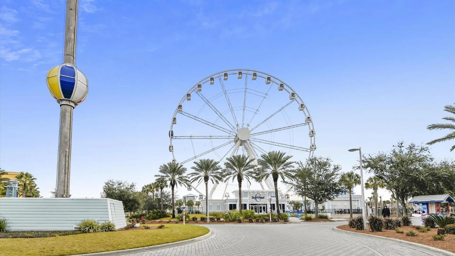 Apartment Shores Of Panama 1807 -Fantastic 2Bdbunks, Sleeps 8! Reserved Parking! Free Fun Condo Panama City Beach