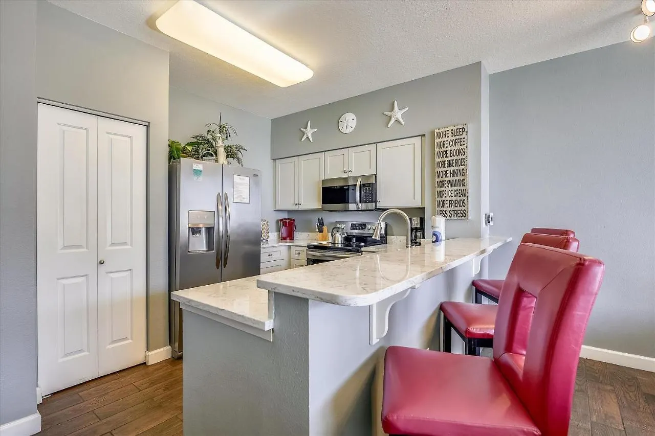 Shores Of Panama 1807 -Fantastic 2Bdbunks, Sleeps 8! Reserved Parking! Free Fun Condo Panama City Beach USA